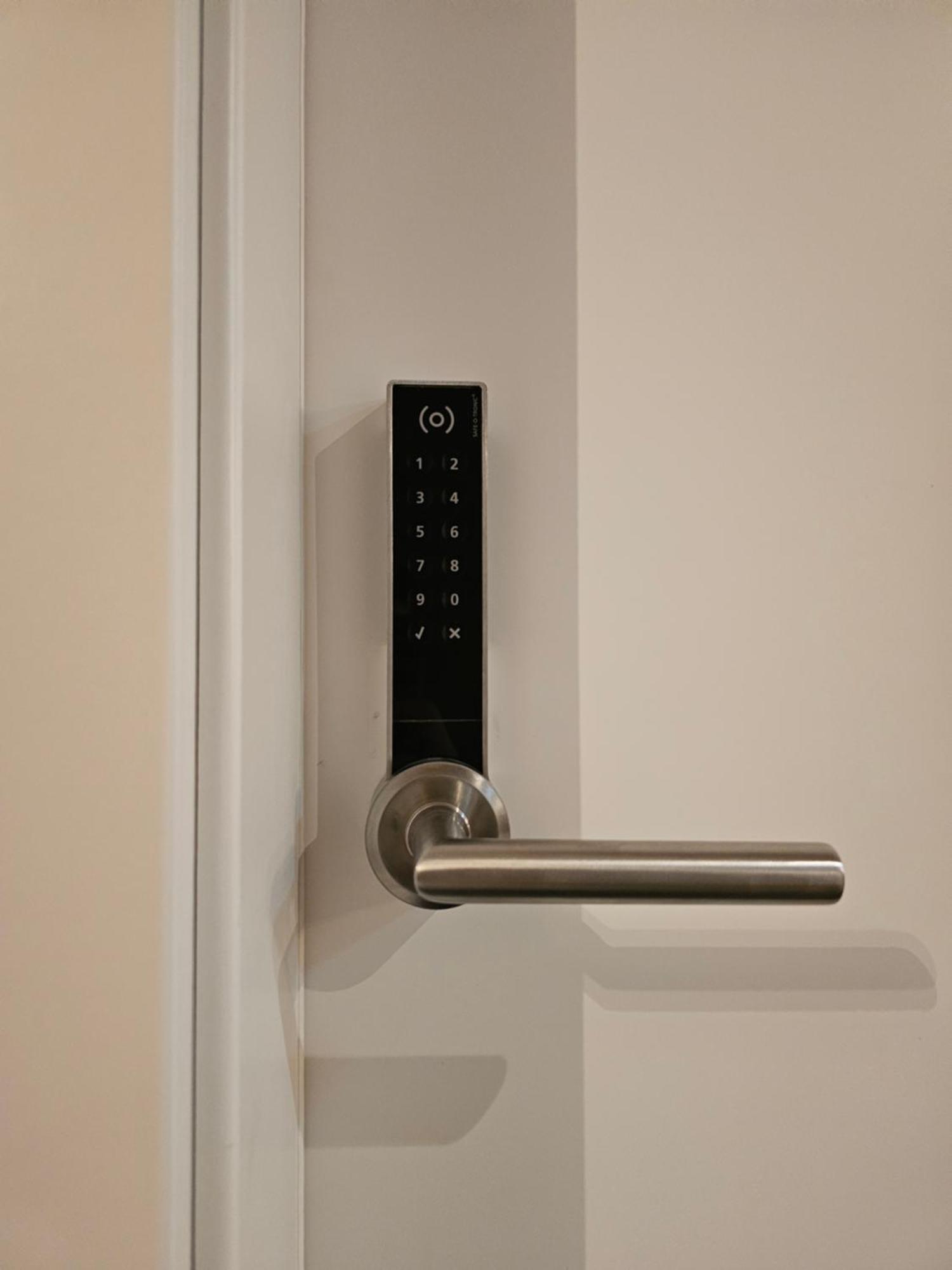 Hotel Parklane Boutique - Newly Renovated